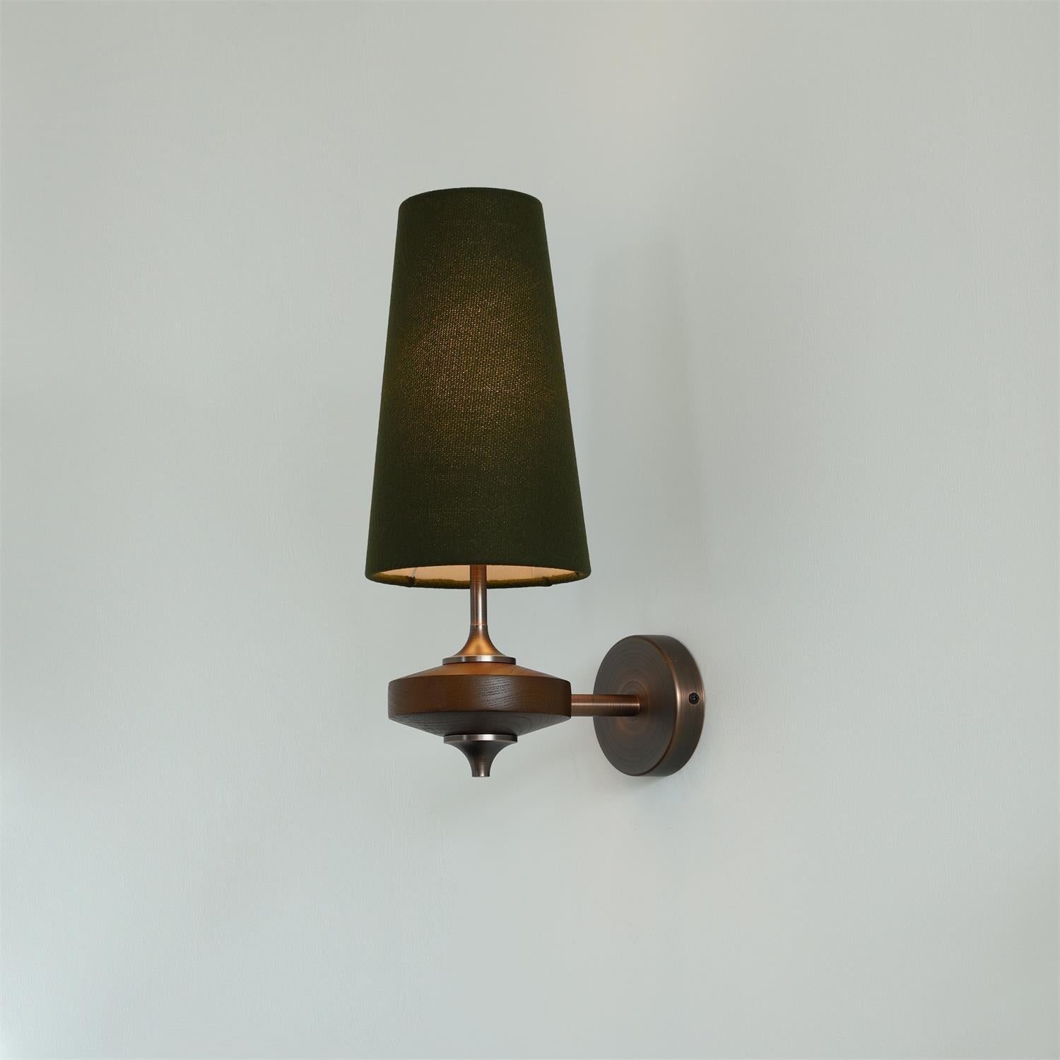 Alistair Wall Lamp