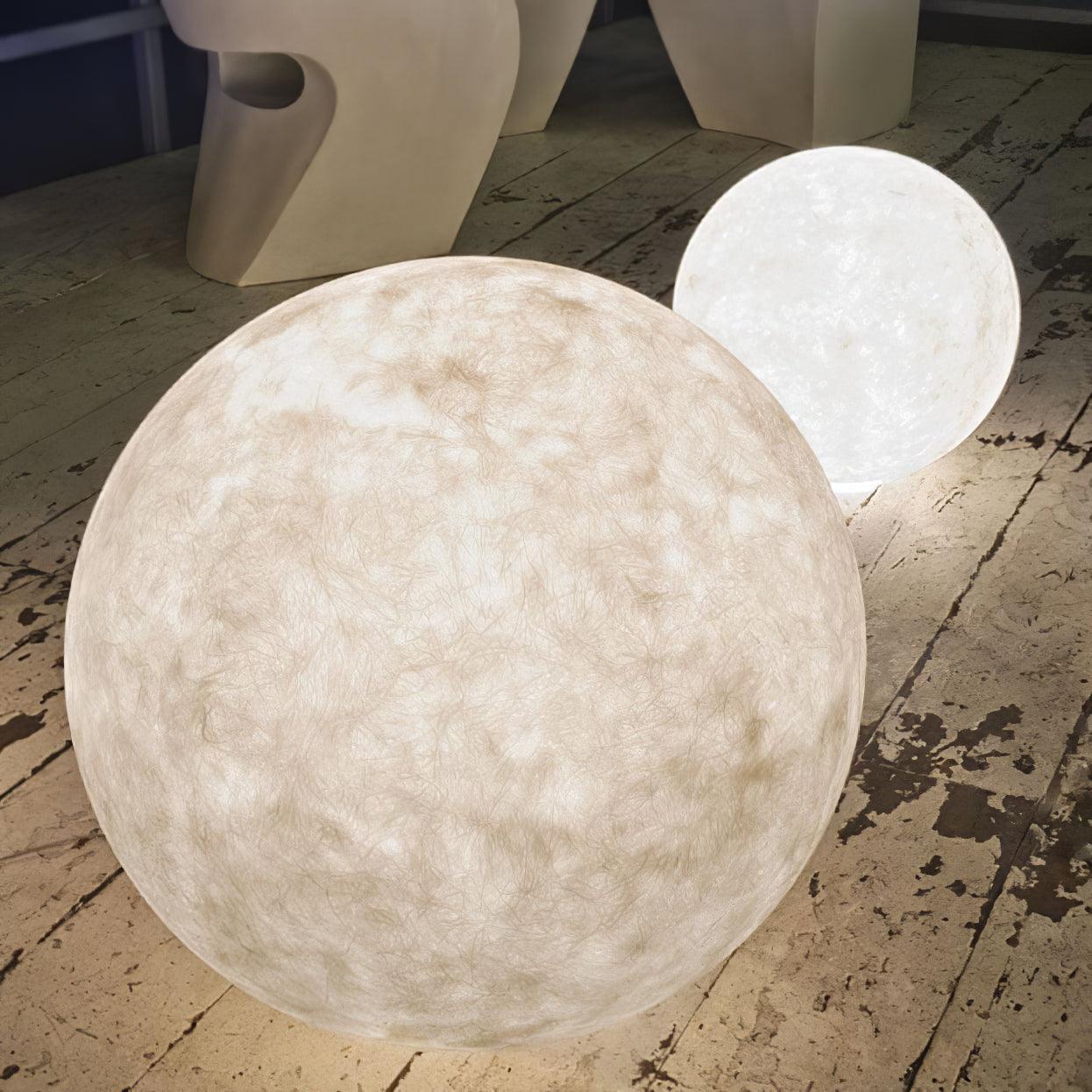 Selene Outdoor Light