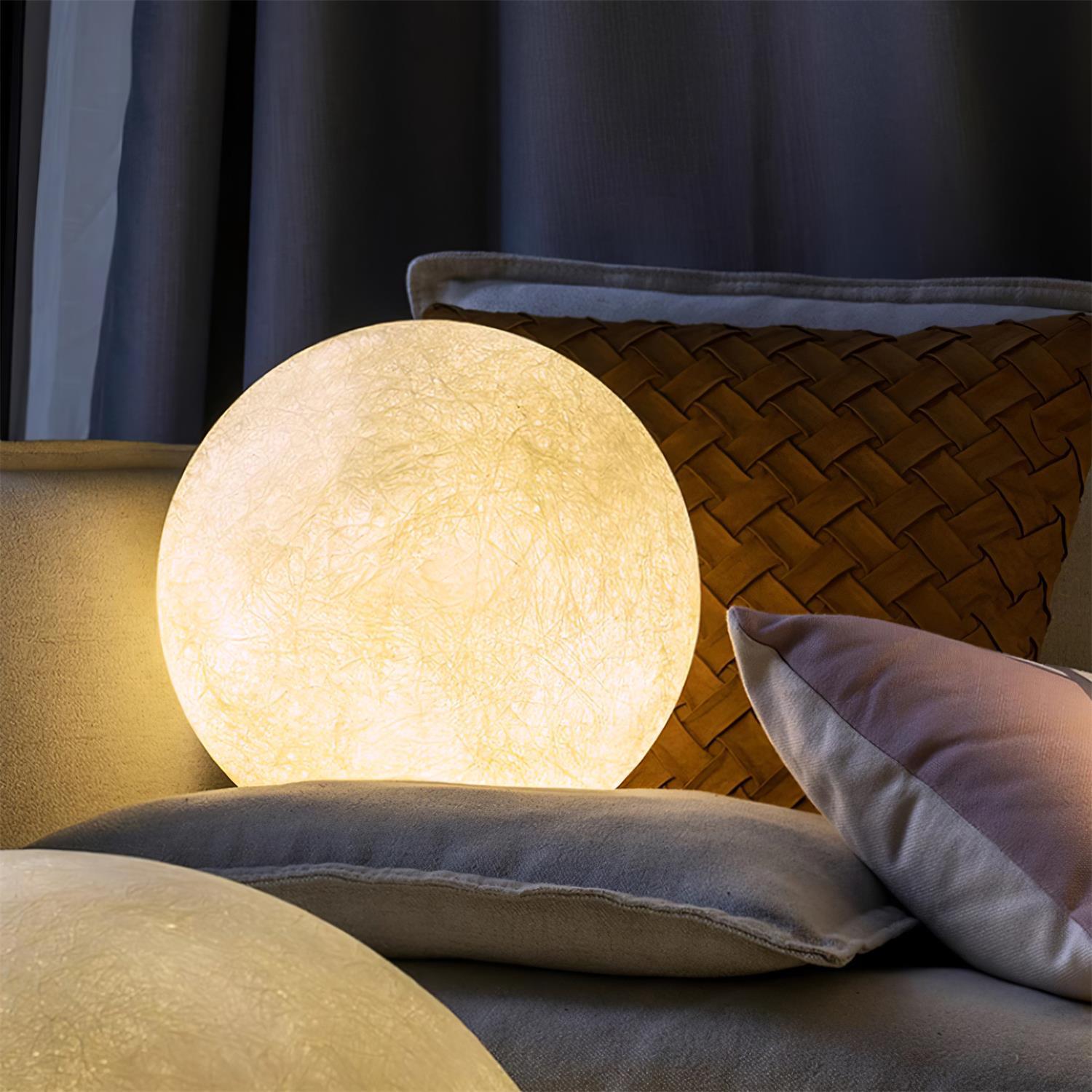 Solenne Table Lamp