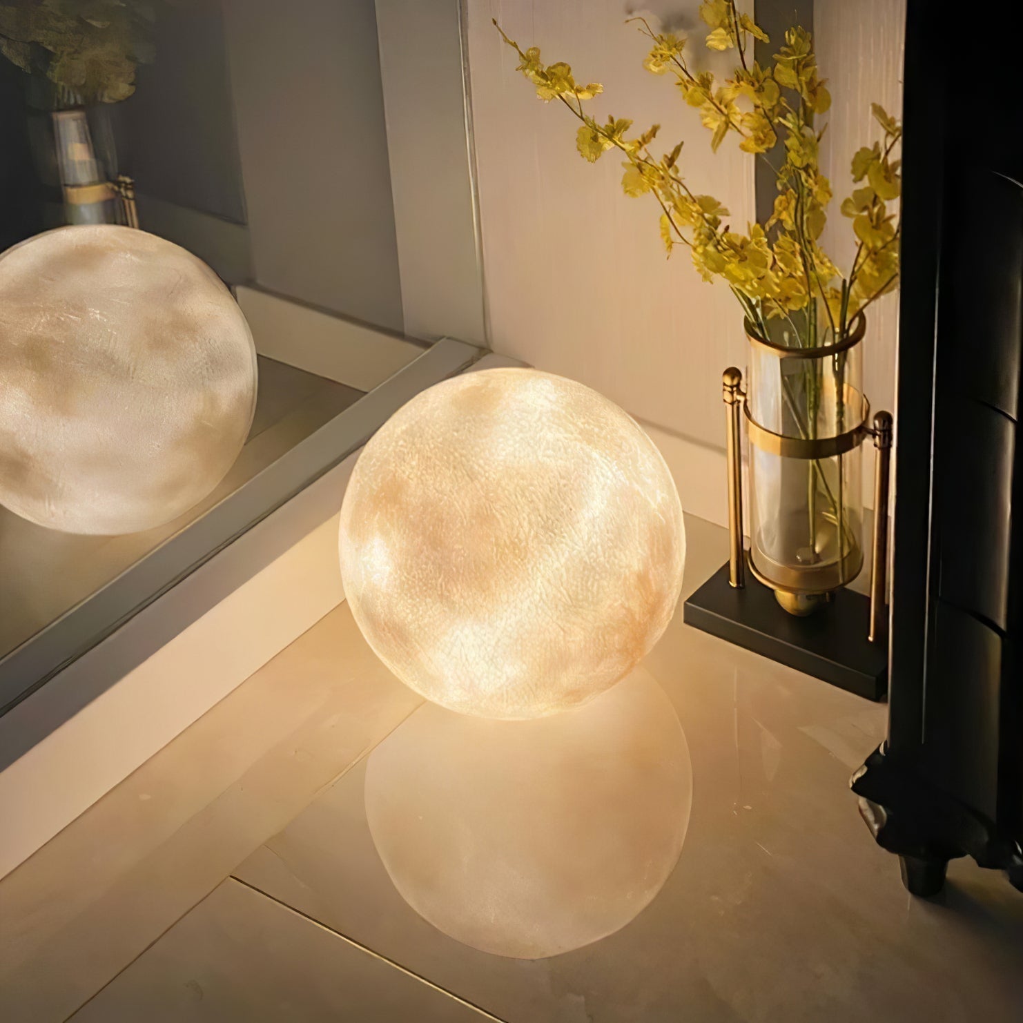 Kiley Modern Table Lamp-Neutral Decor