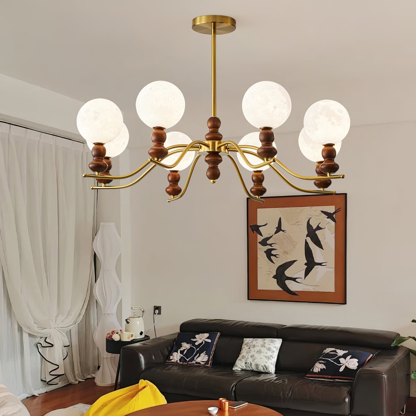 Lustra Chandelier Brass Wood Moon Globe Elegant-Neutral Decor