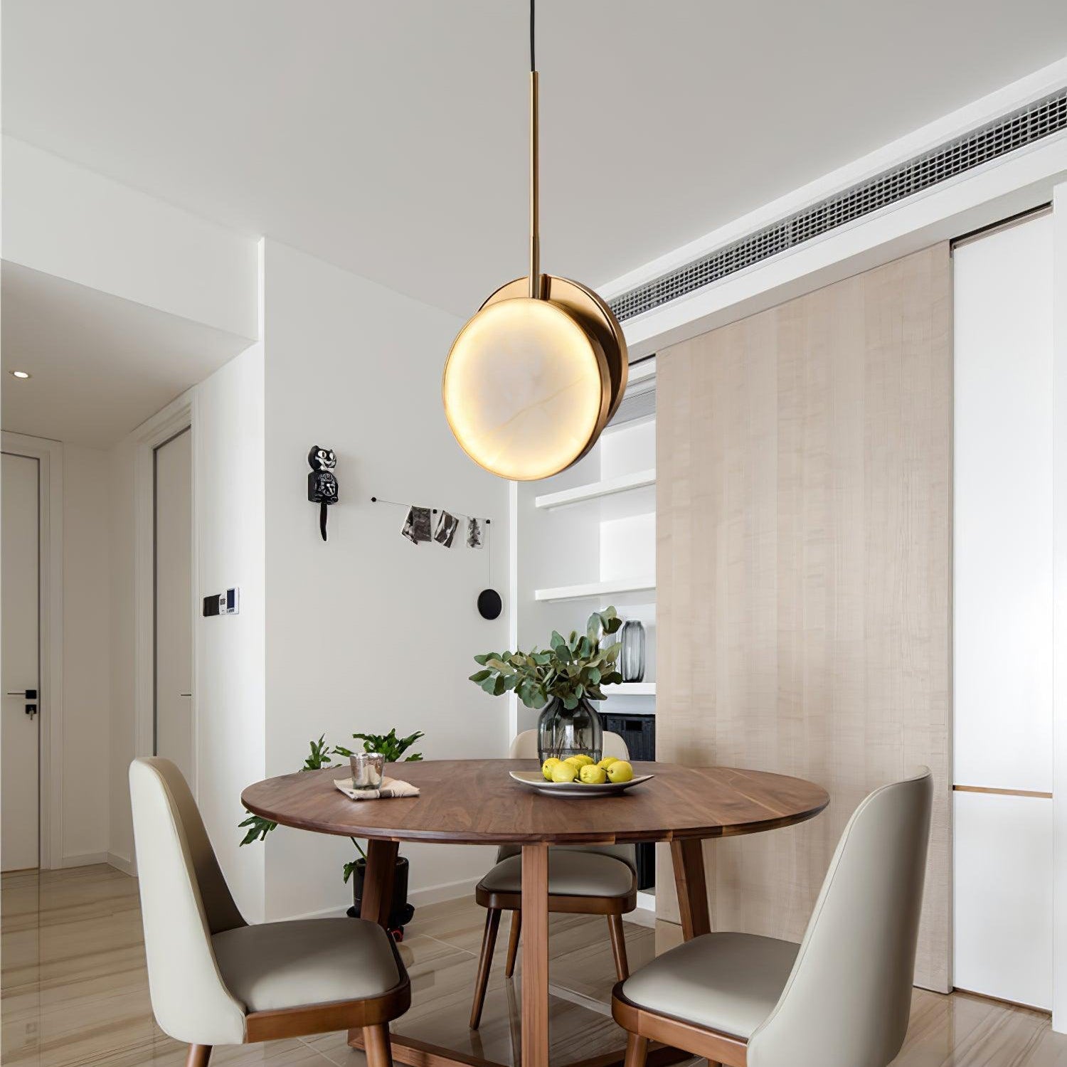 Synoryra Dual Disc Alabaster Pendant Light-Neutral Decor