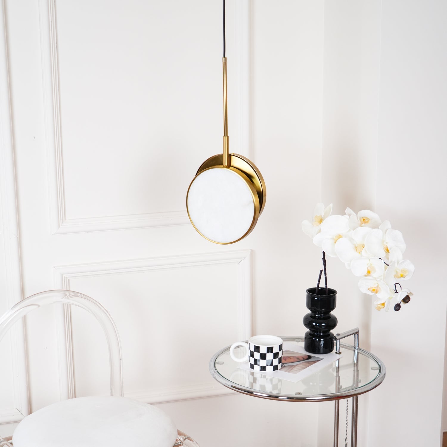 Synoryra Dual Disc Alabaster Pendant Light-Neutral Decor