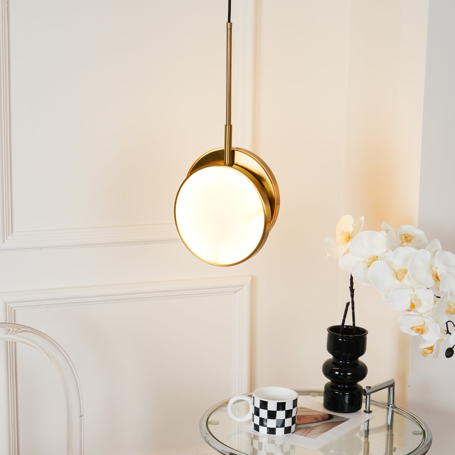 Synoryra Dual Disc Alabaster Pendant Light-Neutral Decor
