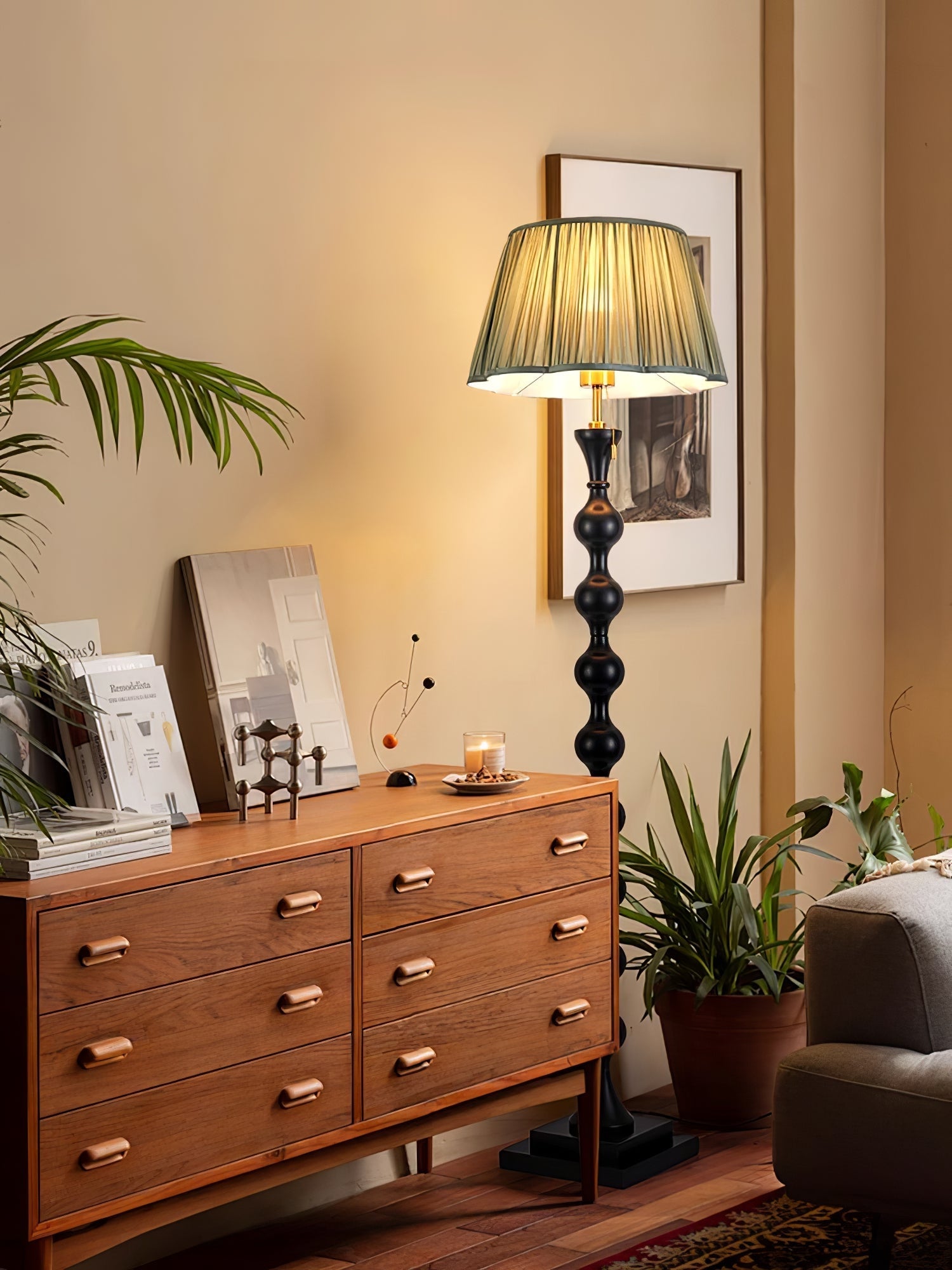 Celon Wood Fabric Vintage Floor Lamp-Neutral Decor