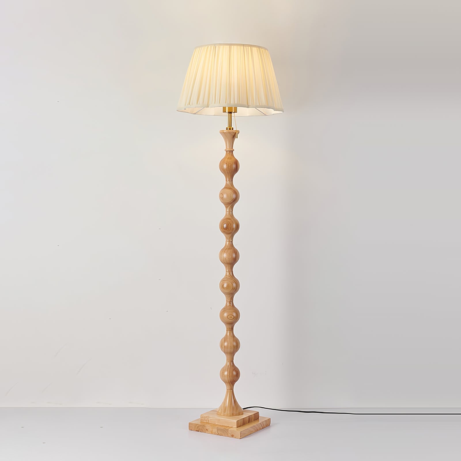 Celon Wood Fabric Vintage Floor Lamp-Neutral Decor