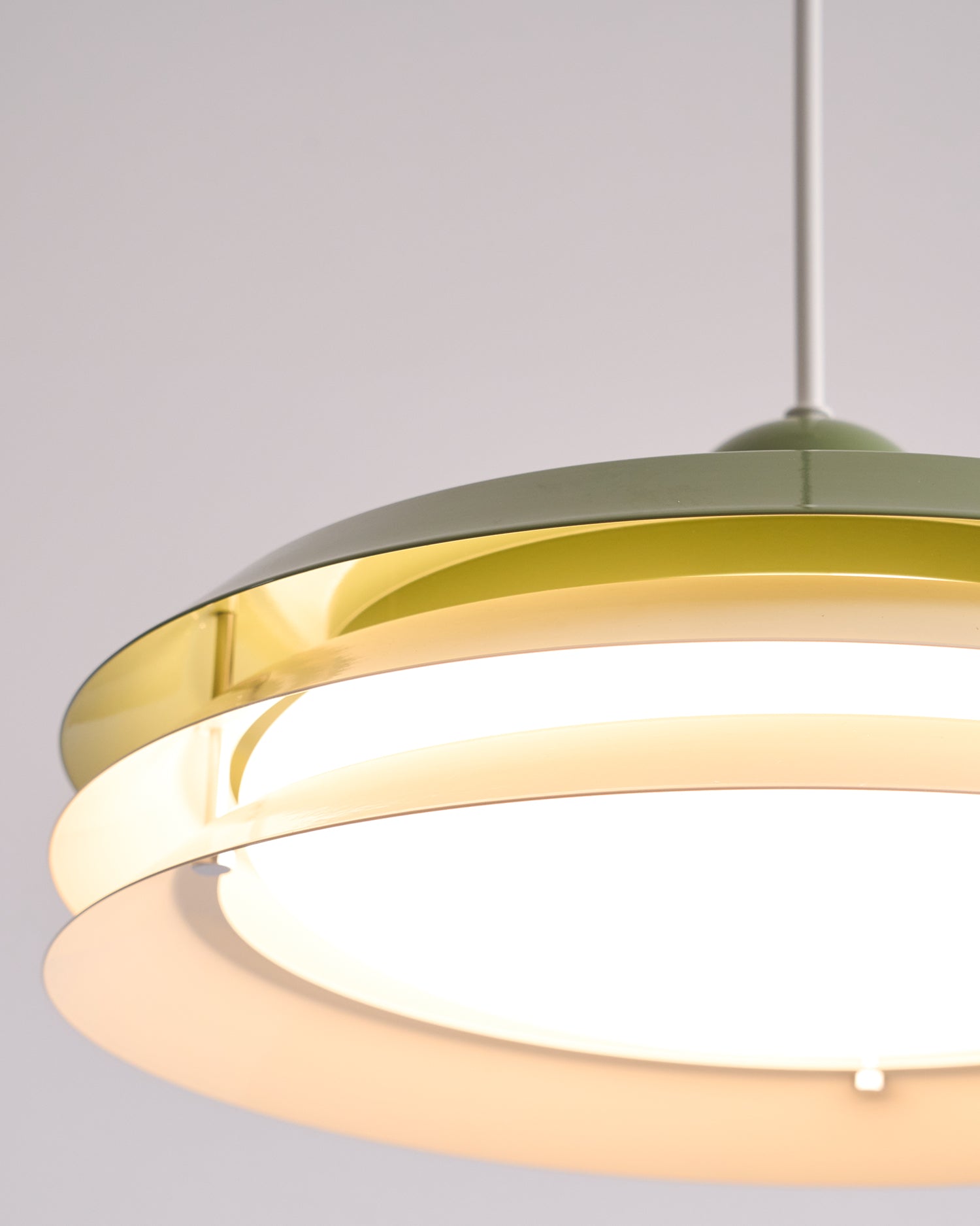 Pravl Modern Layered Pendant Lamp-Neutral Decor