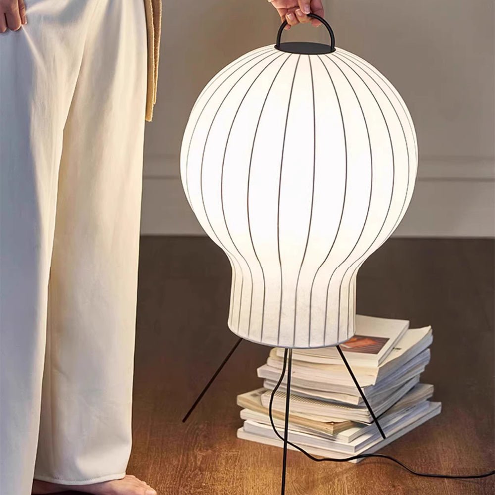 Balloon Minimalist Silk Floor lamp-Neutral Decor