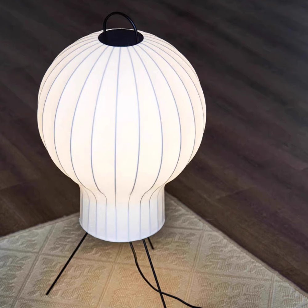 Balloon Minimalist Silk Floor lamp-Neutral Decor