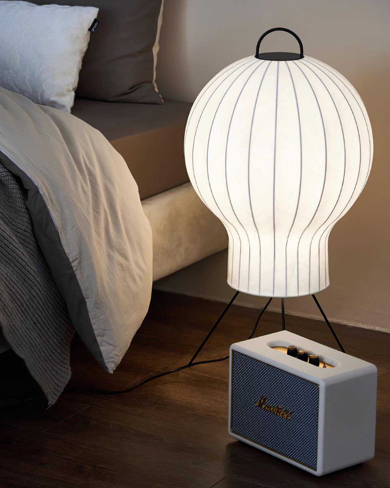 Balloon Minimalist Silk Floor lamp-Neutral Decor