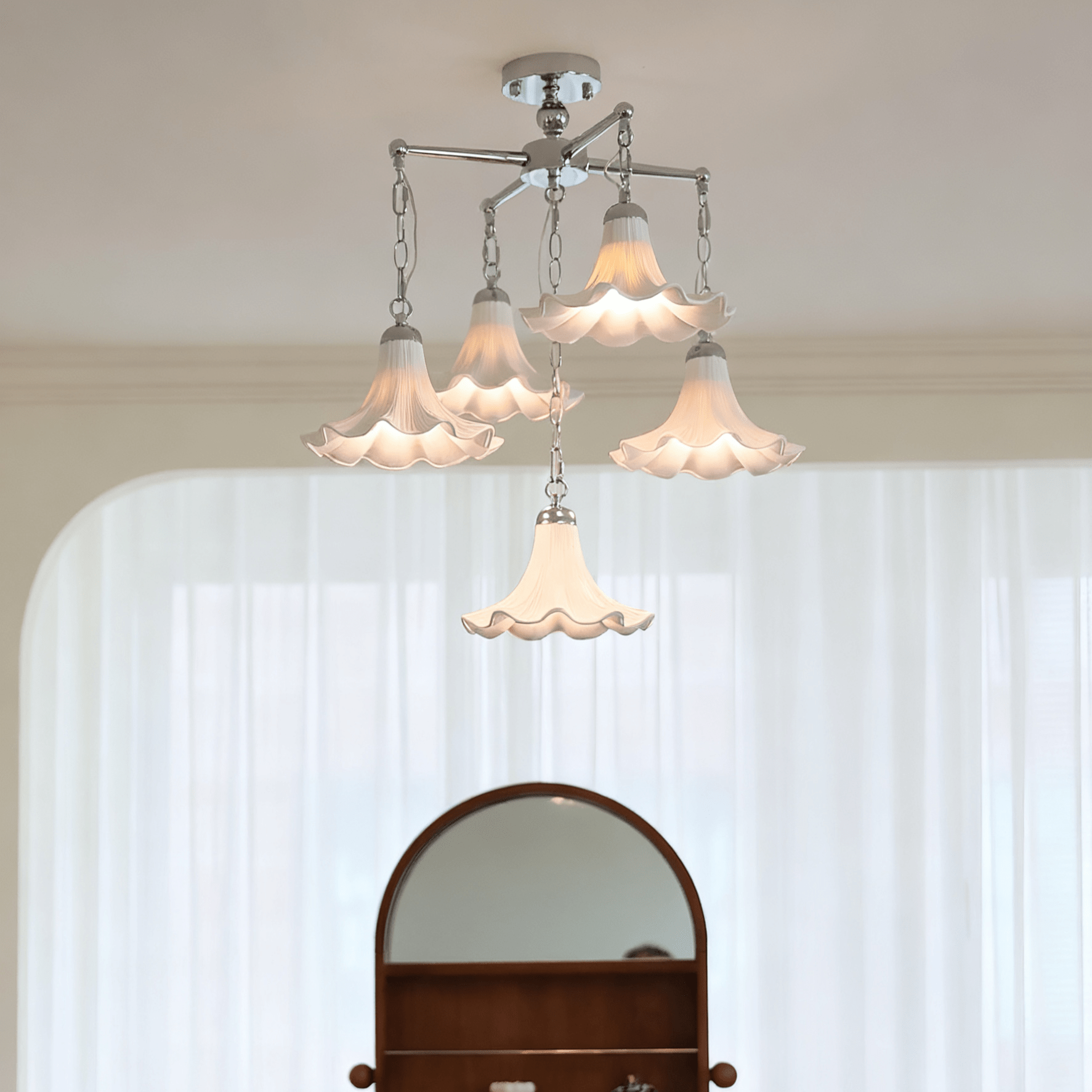 Jexen Bloom Chandelier-Neutral Decor