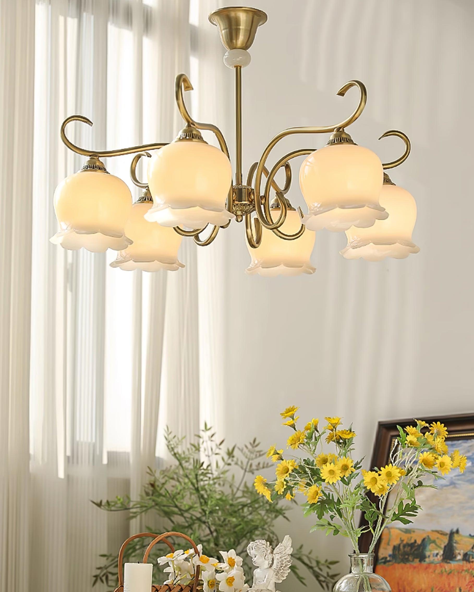 Lys Chandelier