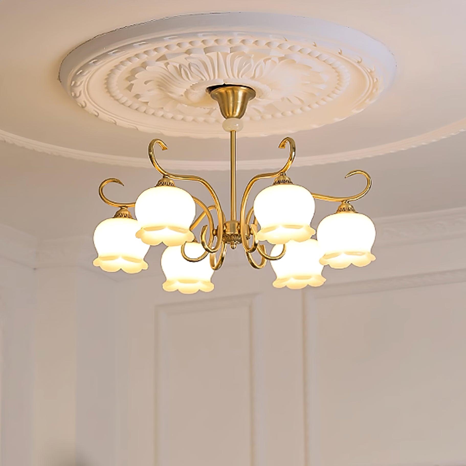 Lys Chandelier