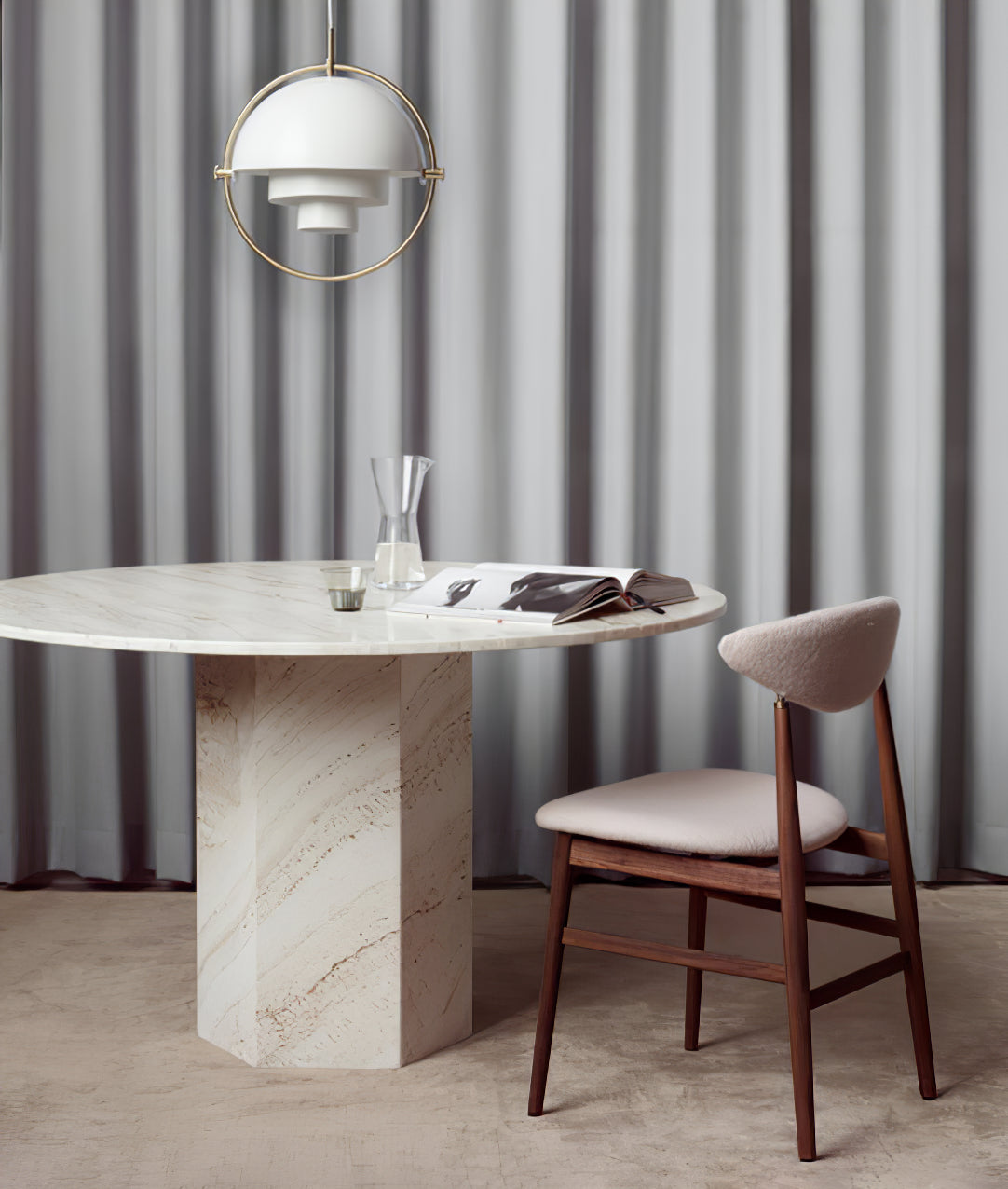 Lustra Pendant Lamp Deformed Ball Golden-Neutral Decor