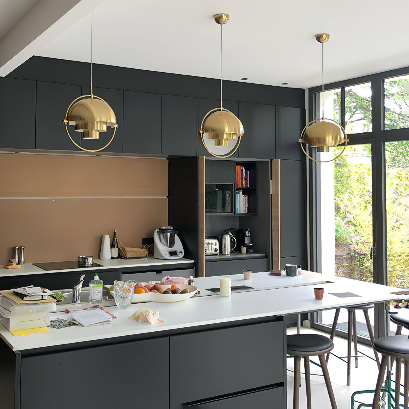 Lustra Pendant Lamp Deformed Ball Golden-Neutral Decor