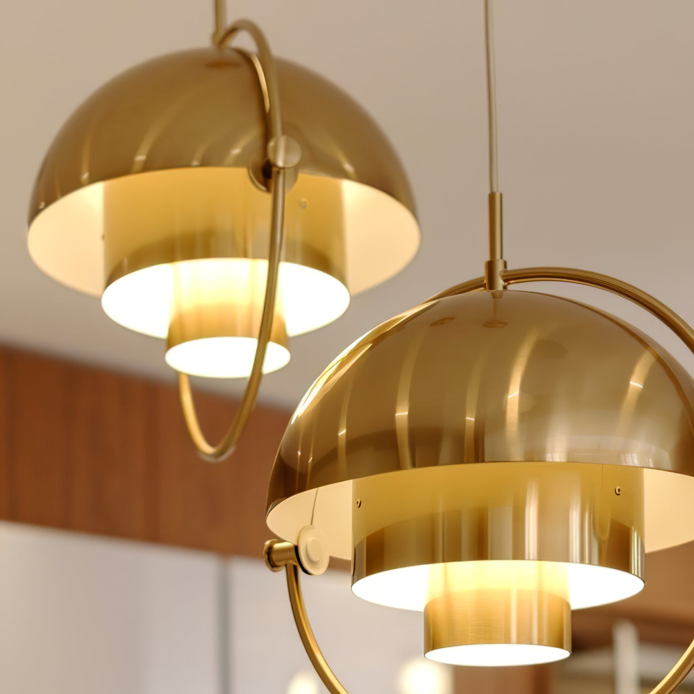 Lustra Pendant Lamp Deformed Ball Golden-Neutral Decor
