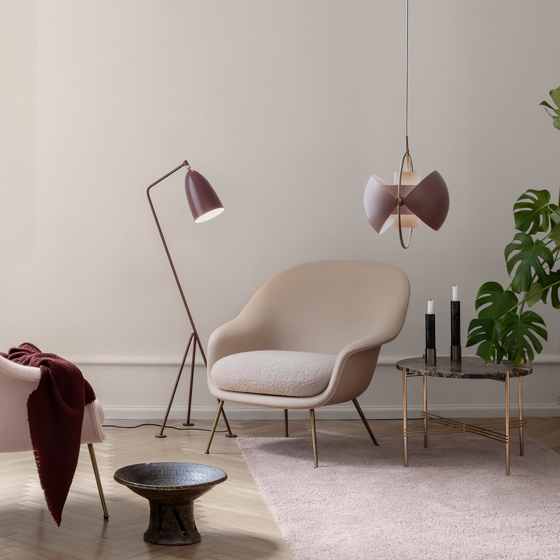 Lustra Pendant Lamp Deformed Ball Golden-Neutral Decor
