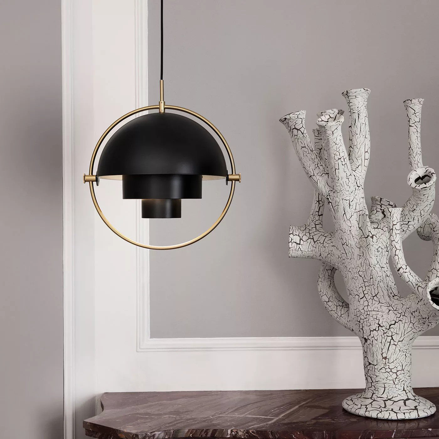 Lustra Pendant Lamp Deformed Ball Golden-Neutral Decor
