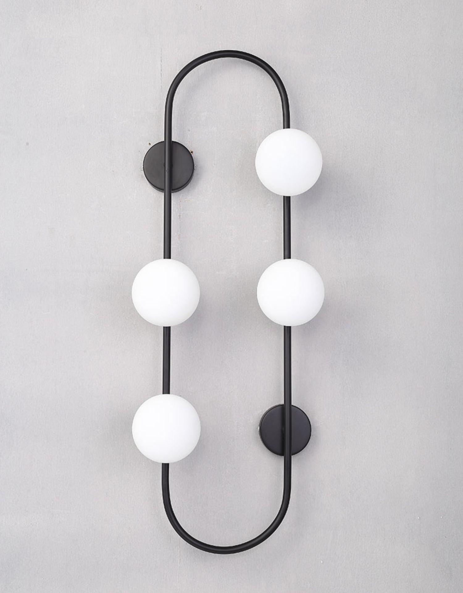 Ovenir Modern Minimalist Buch Wall Lamp-Neutral Decor