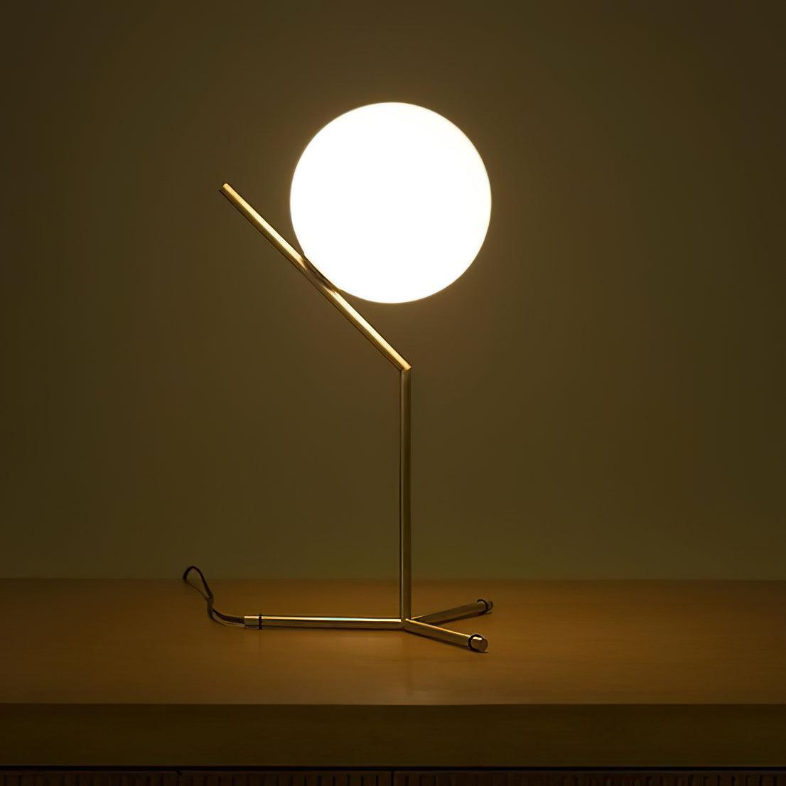 Cyvian Table Lamp