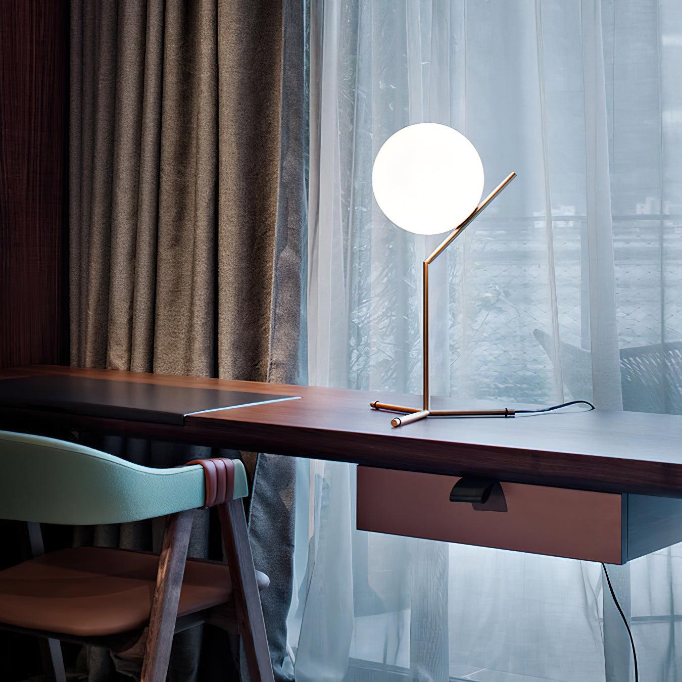 Cyvian Table Lamp