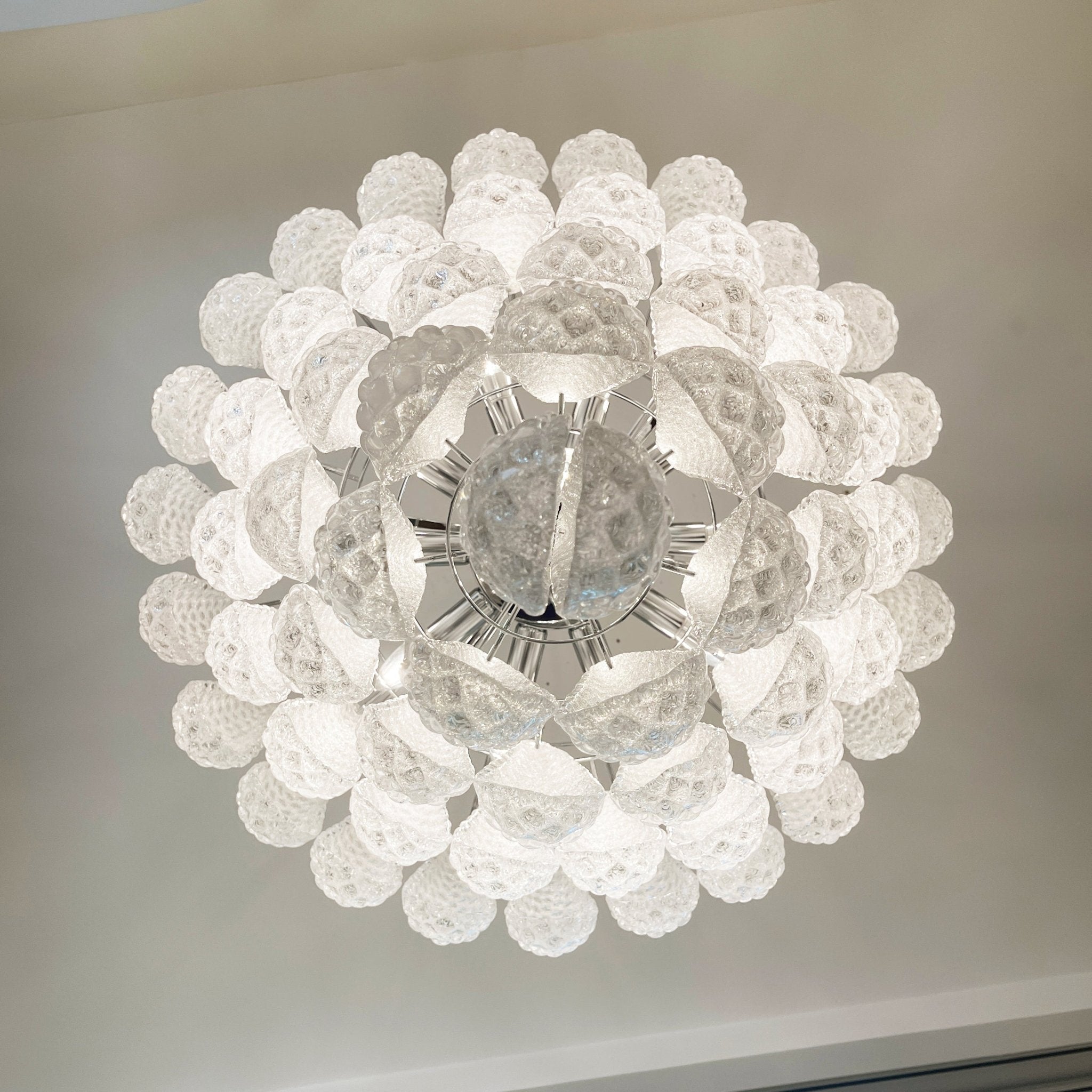 Aurora Chandelier Clear Droplets Murano Glass Waterfall Diamond-Neutral Decor