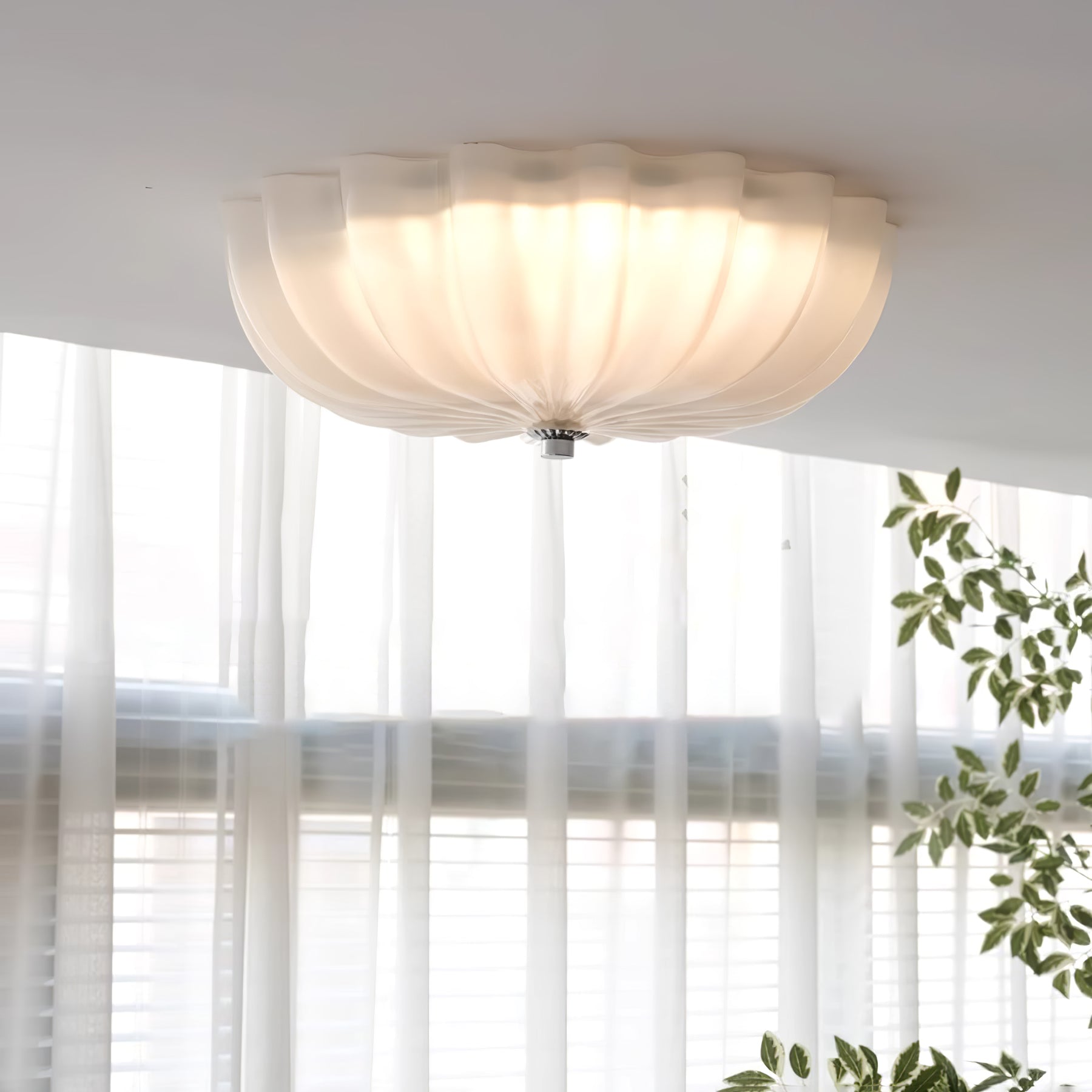 Urelis Ceiling Lamp Murano Blown Glass Shell Inspired-Neutral Decor