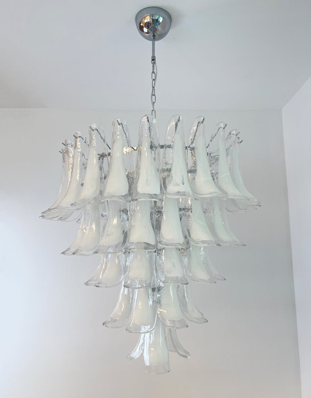 Aurora Chandelier Clear Murano Glass Petal Vintage-Neutral Decor