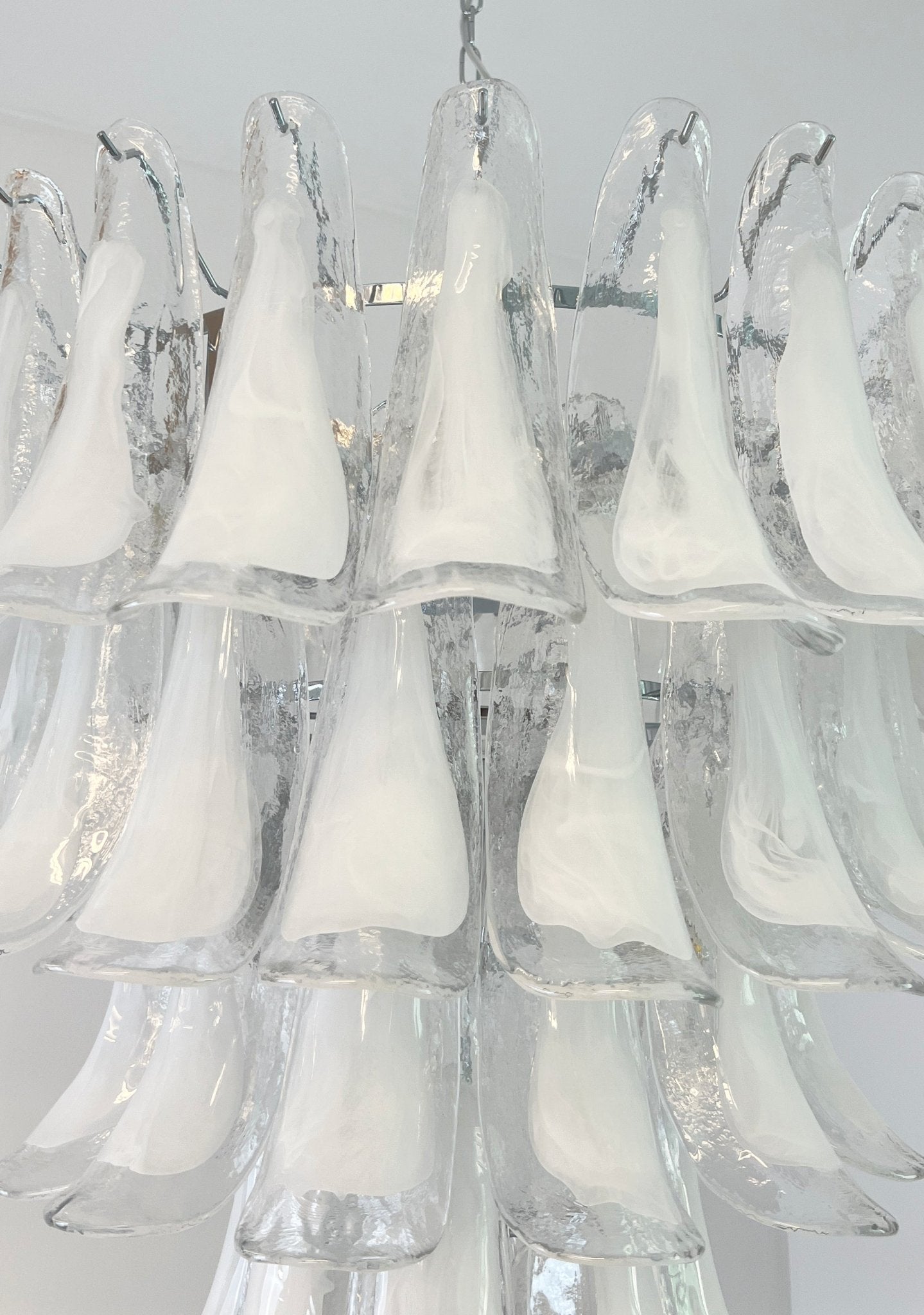 Aurora Chandelier Clear Murano Glass Petal Vintage-Neutral Decor