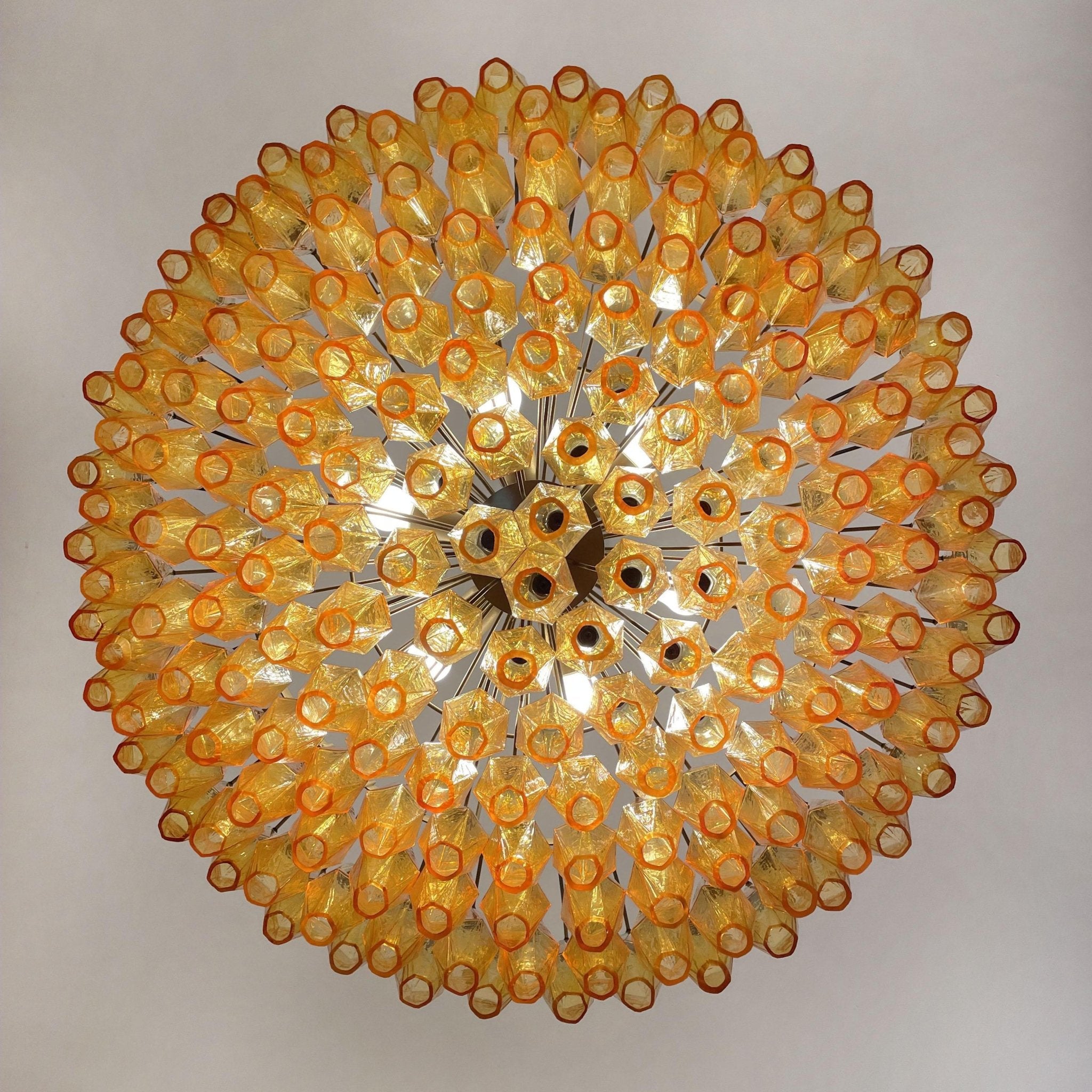 Vixor Chandelier Amber Layered Oval-Neutral Decor