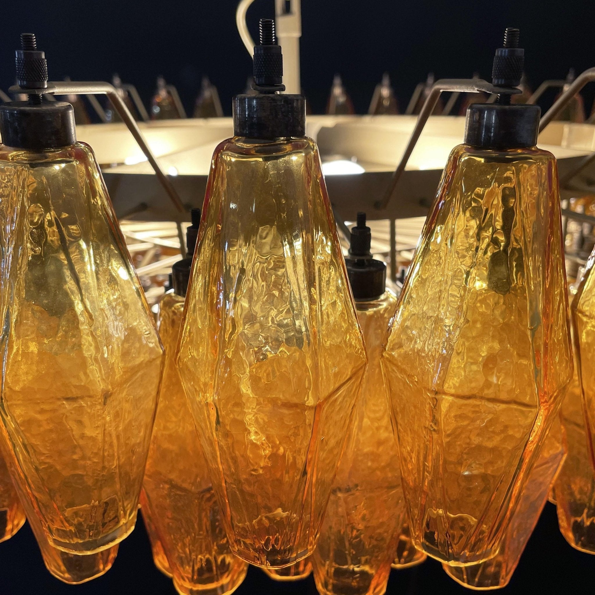 Vixor Chandelier Amber Layered Oval-Neutral Decor