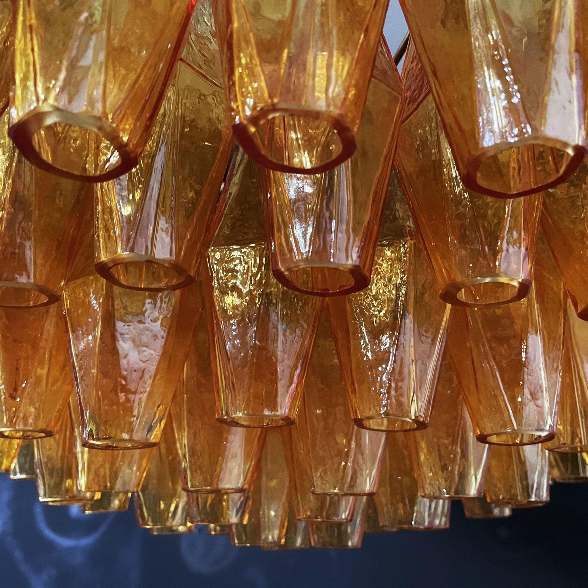 Vixor Chandelier Amber Layered Oval-Neutral Decor