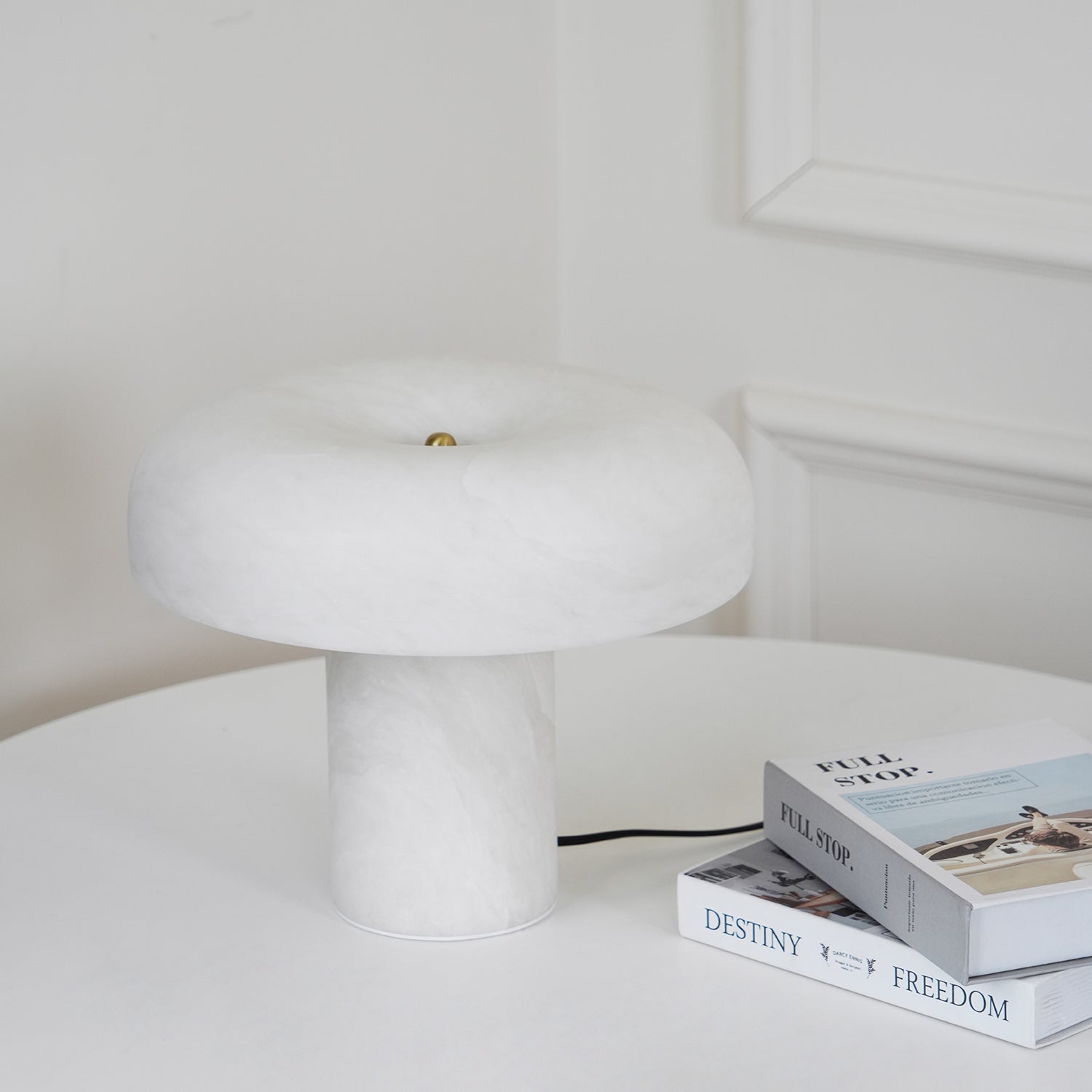 Ivvinos Tentacle Alabaster Table Lamp-Neutral Decor