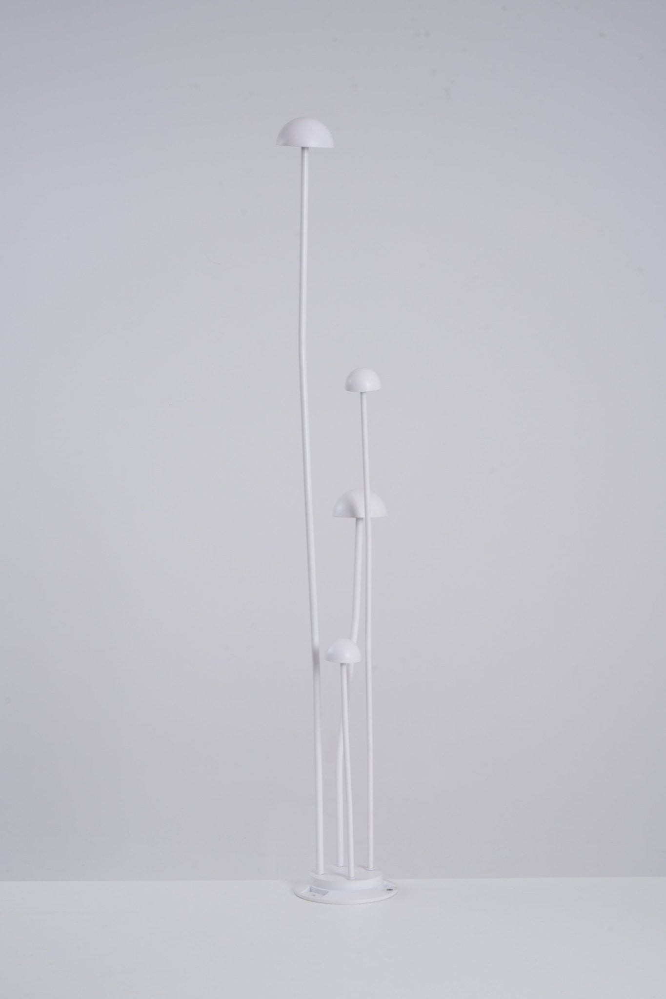 Nolv Outdoor Lamp-Neutral Decor