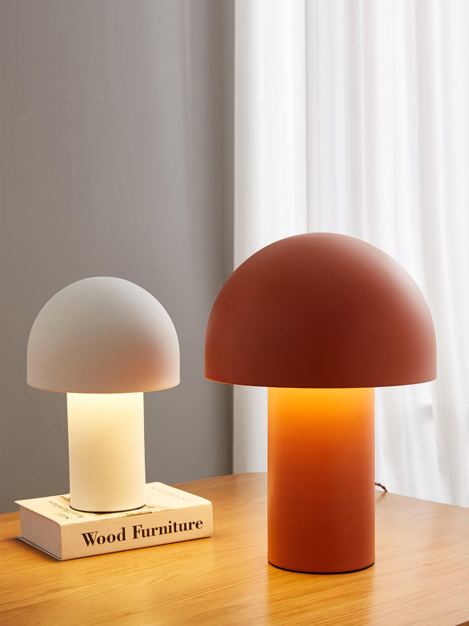 Urathen Retro Table Lamp-Neutral Decor