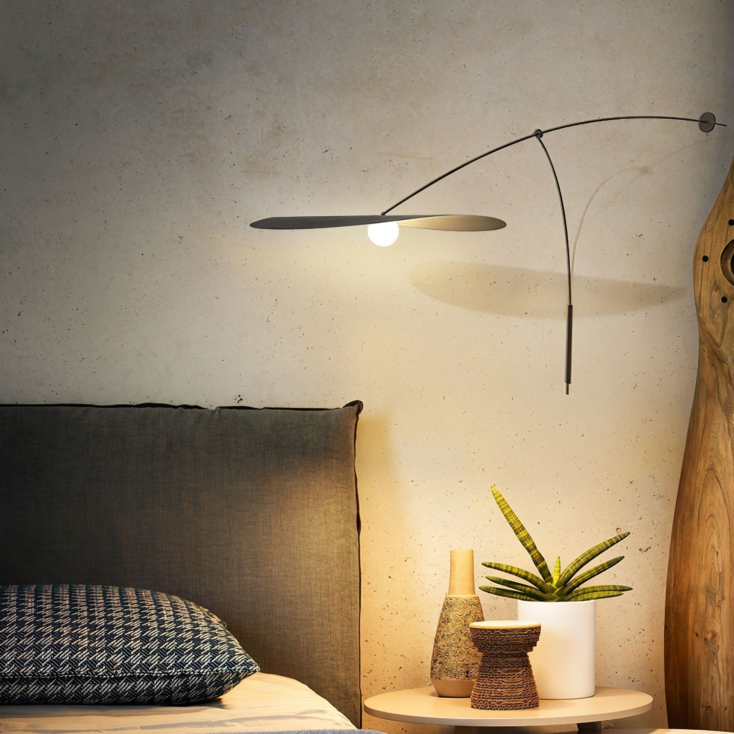 Tirove Glass Minimalist Wall Lamp-Neutral Decor