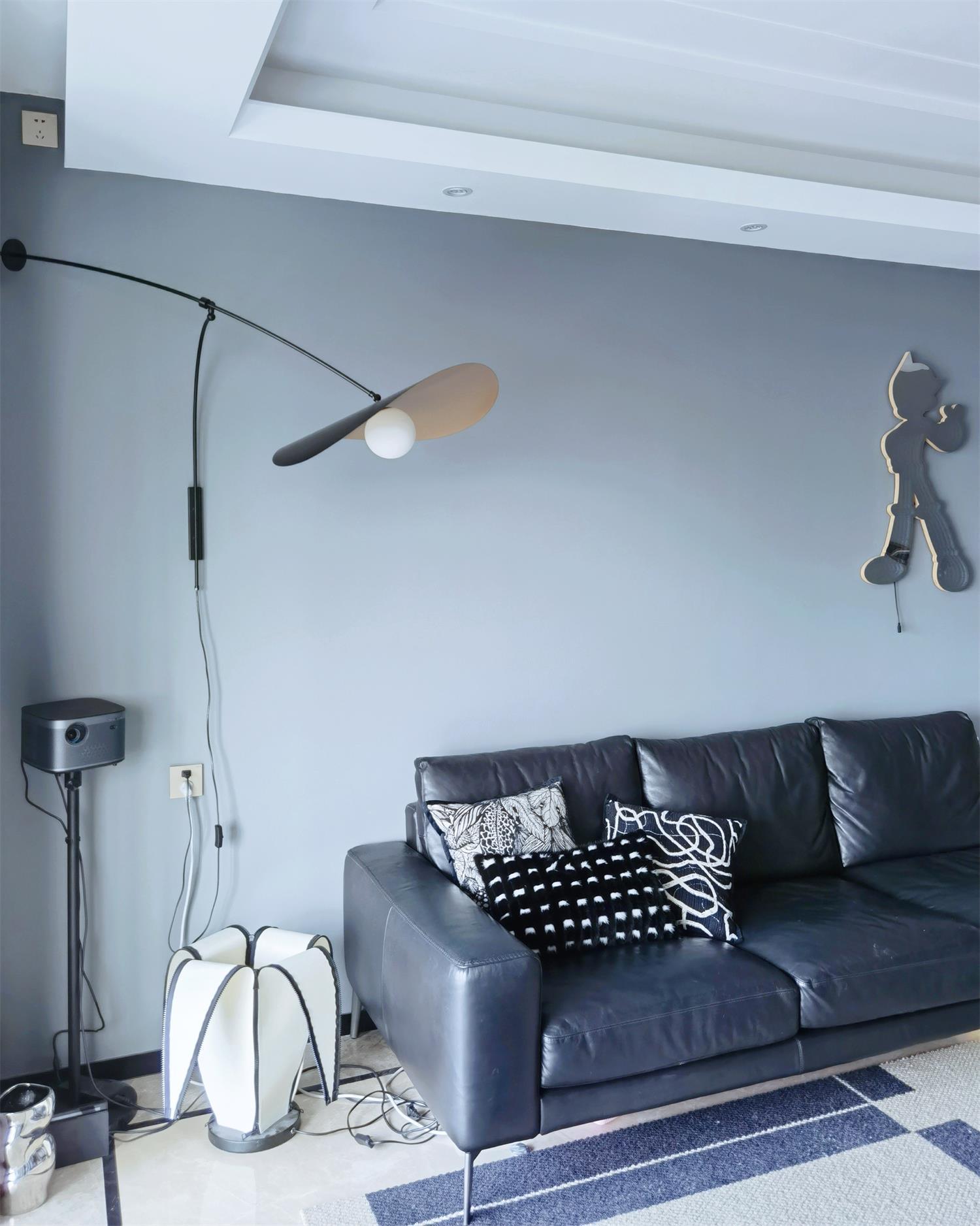 Tirove Glass Minimalist Wall Lamp-Neutral Decor