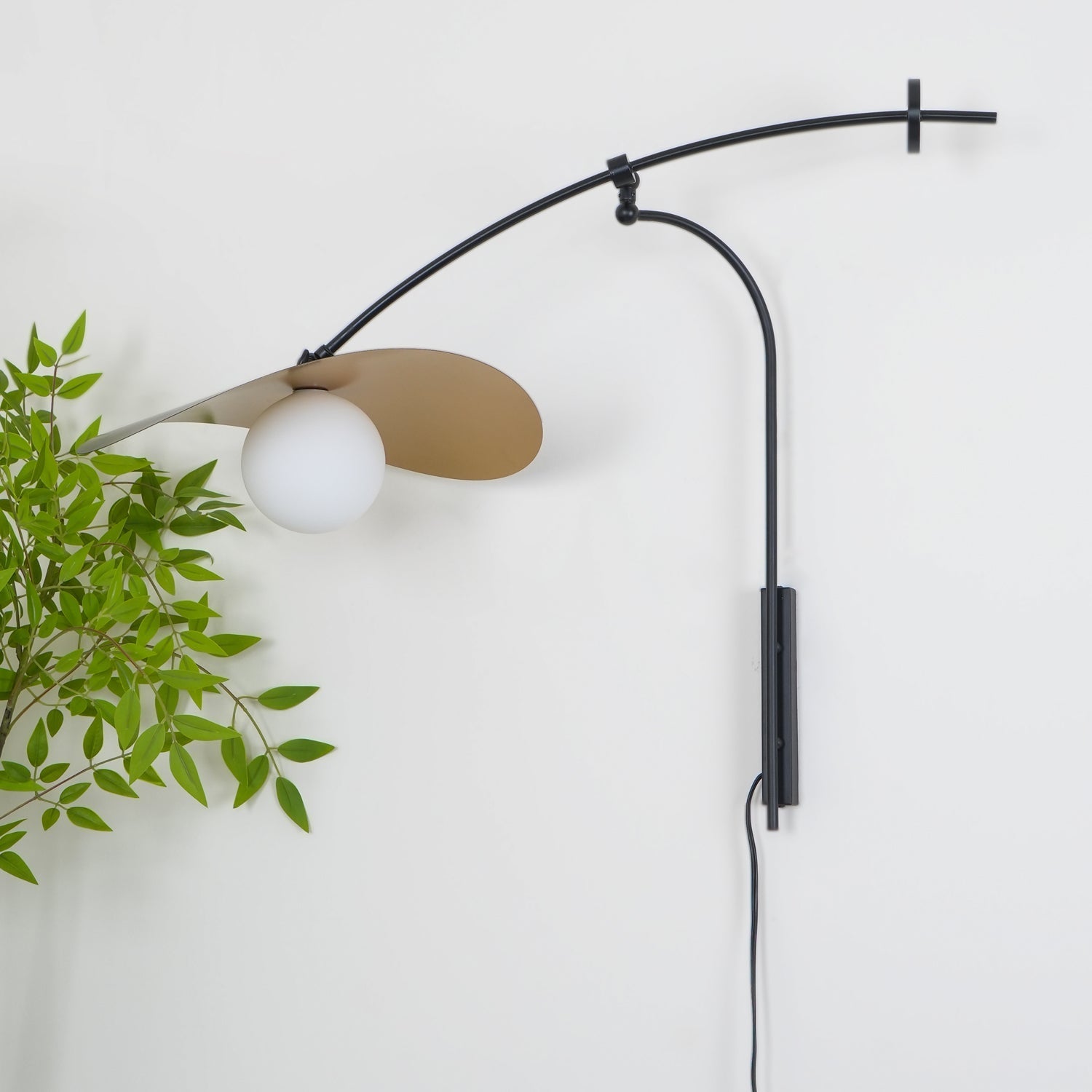 Tirove Glass Minimalist Wall Lamp-Neutral Decor