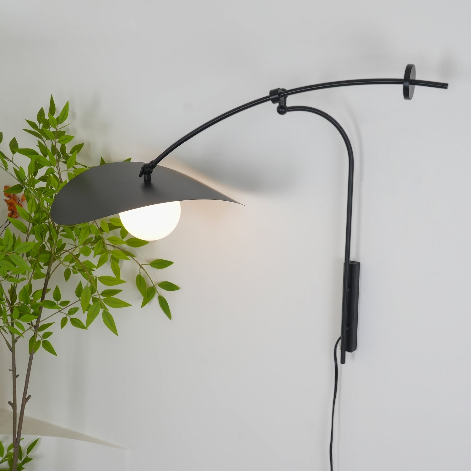 Tirove Glass Minimalist Wall Lamp-Neutral Decor