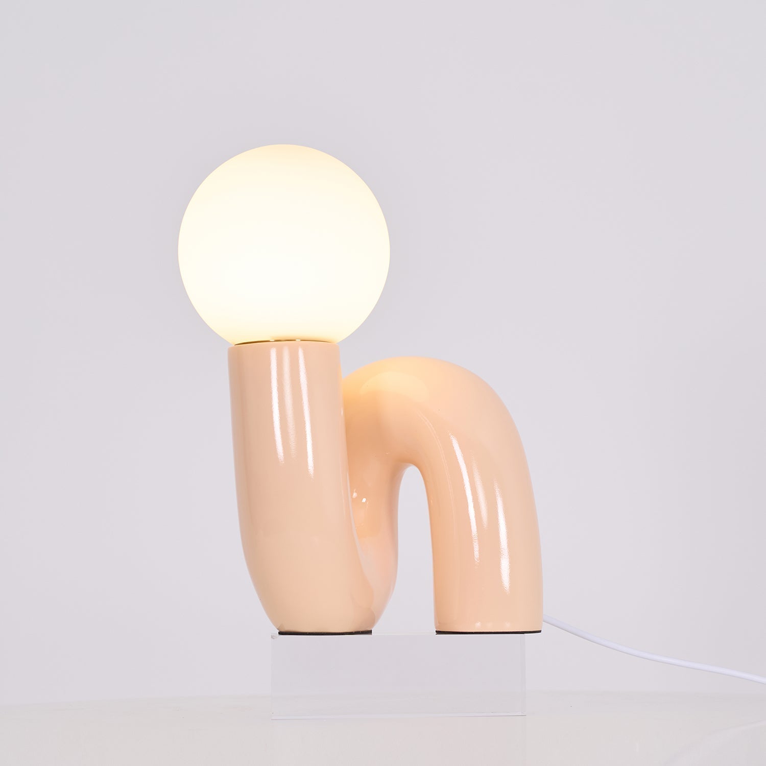 Aveny Lamp Playful N Shape All White-Neutral Decor