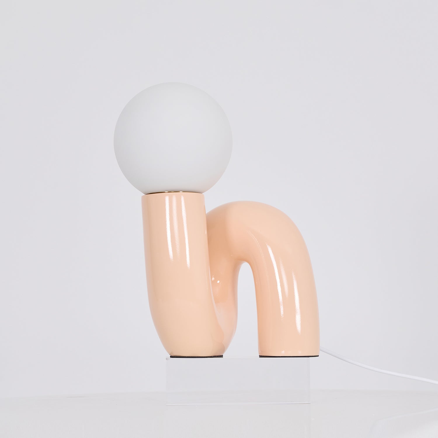 Aveny Lamp Playful N Shape All White-Neutral Decor
