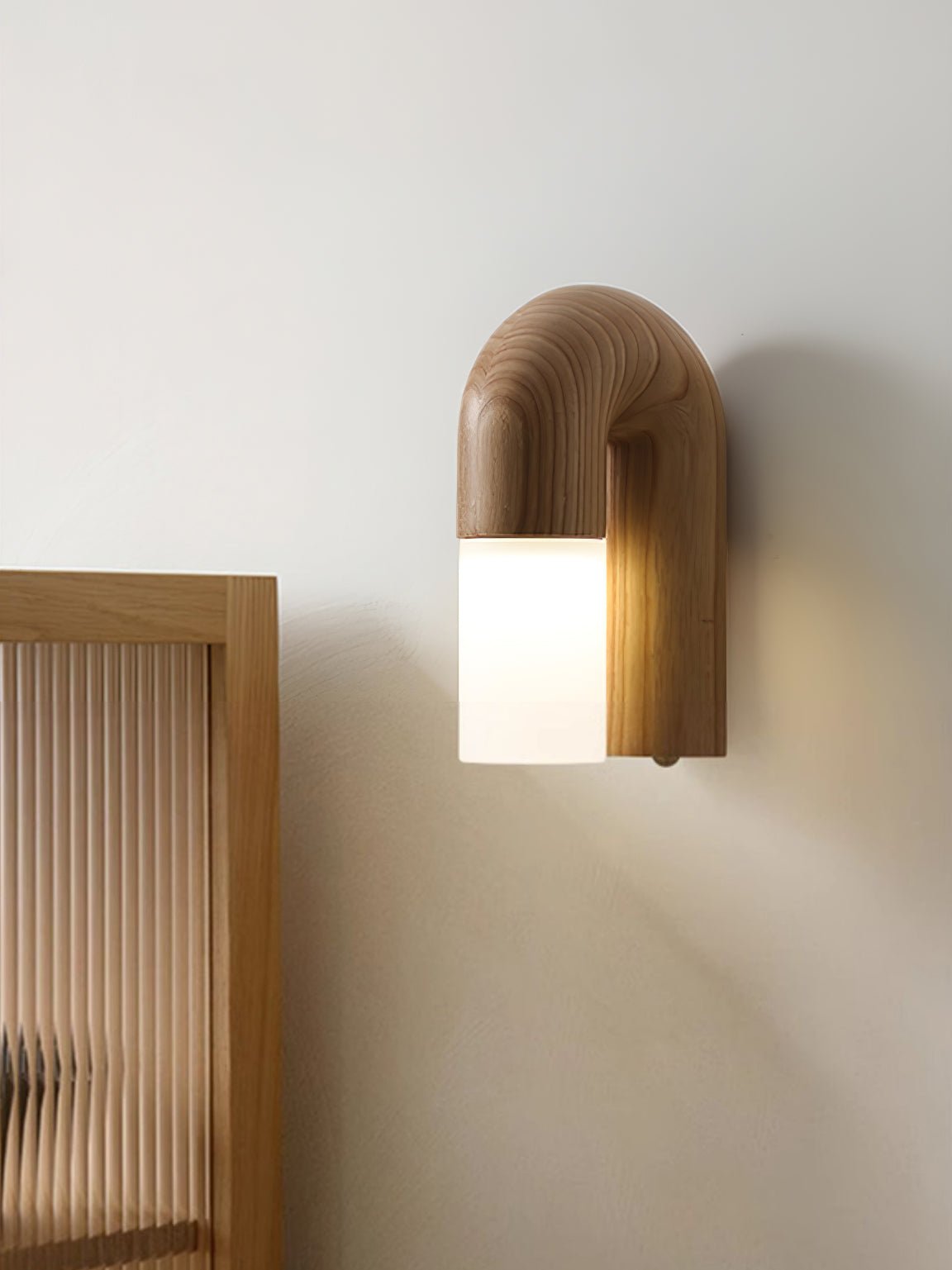 King Modern Minimalist Wood Wall Lamp-Neutral Decor