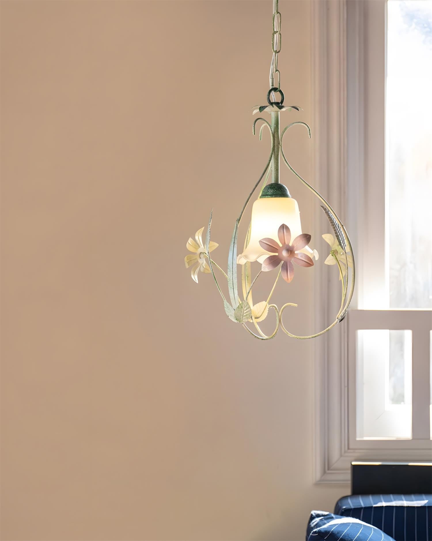 Liliana Pendant Light