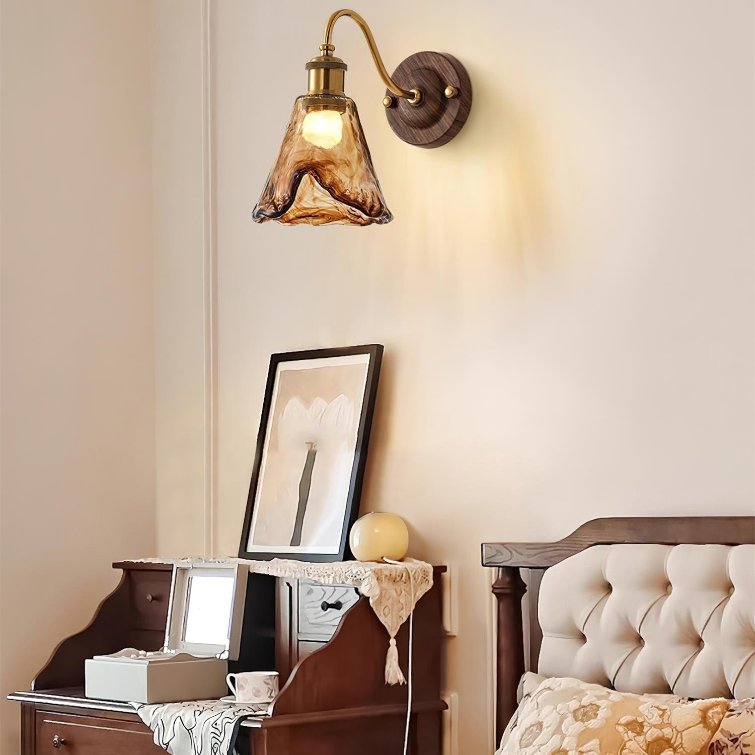 Aldric Wall Lamp
