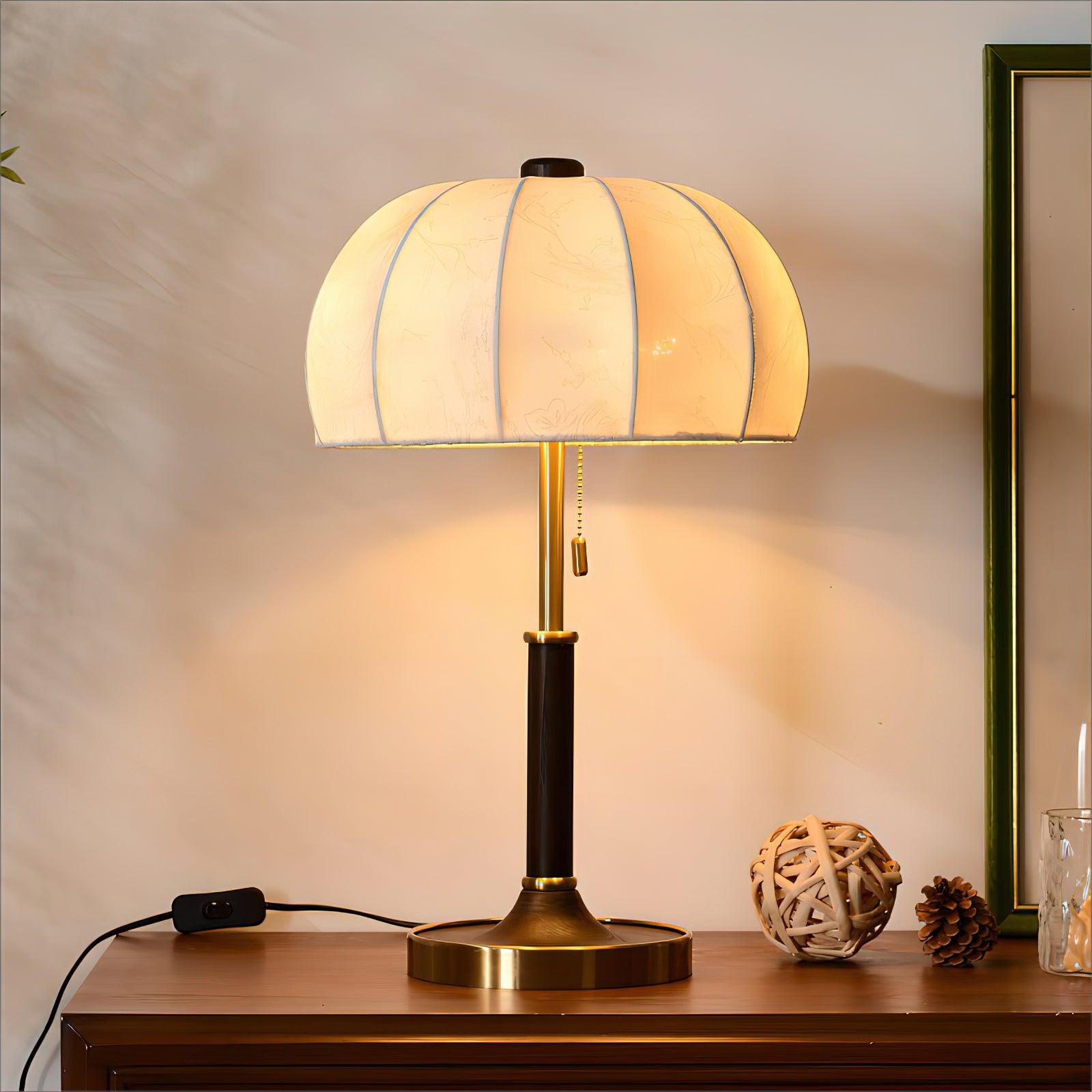 Nalemu Wood Fabric Retro Table Lamp-Neutral Decor