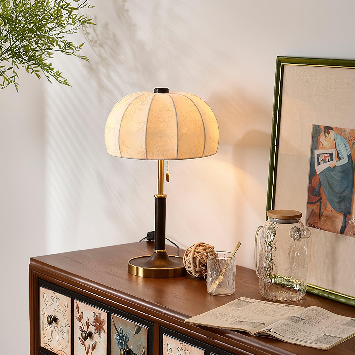 Nalemu Wood Fabric Retro Table Lamp-Neutral Decor
