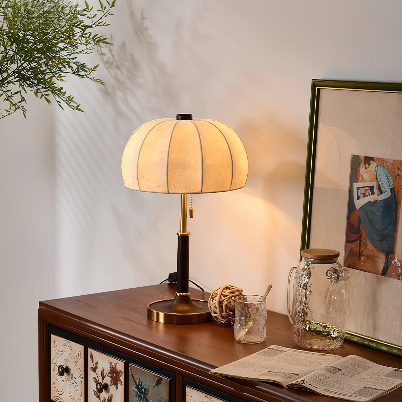 Nalemu Wood Fabric Retro Table Lamp-Neutral Decor