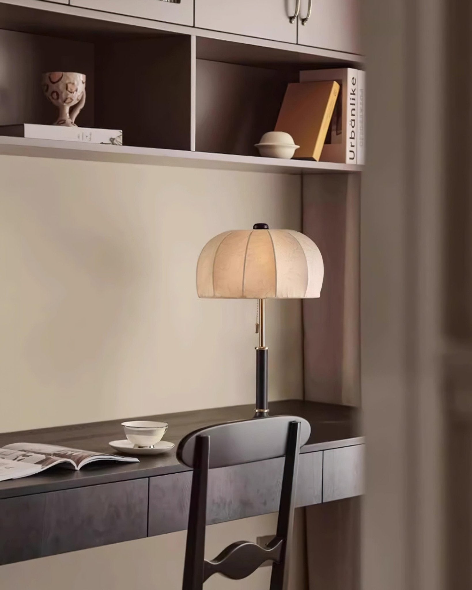 Nalemu Wood Fabric Retro Table Lamp-Neutral Decor