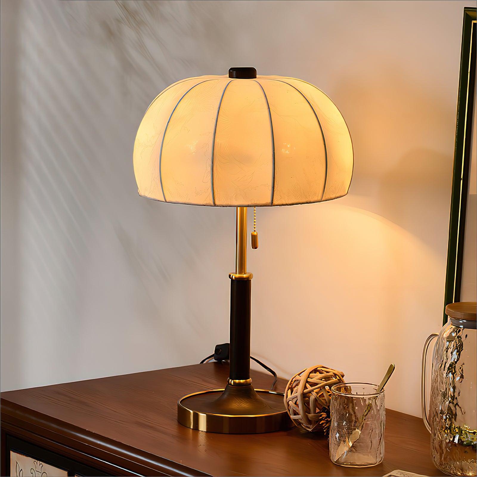 Nalemu Wood Fabric Retro Table Lamp-Neutral Decor