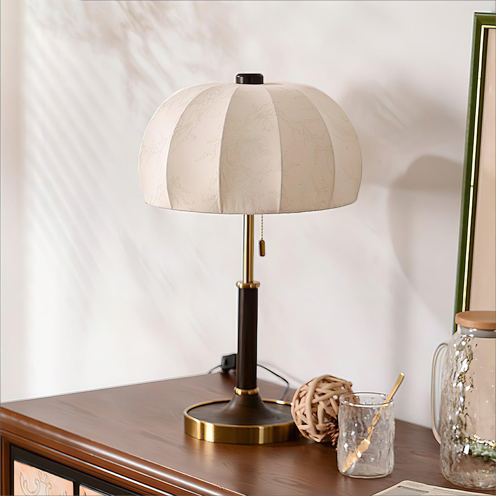 Nalemu Wood Fabric Retro Table Lamp-Neutral Decor